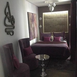 Kamer met een King Size Bed